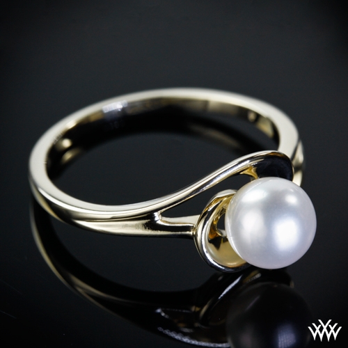 3mm Pearl Solitaire Ring
